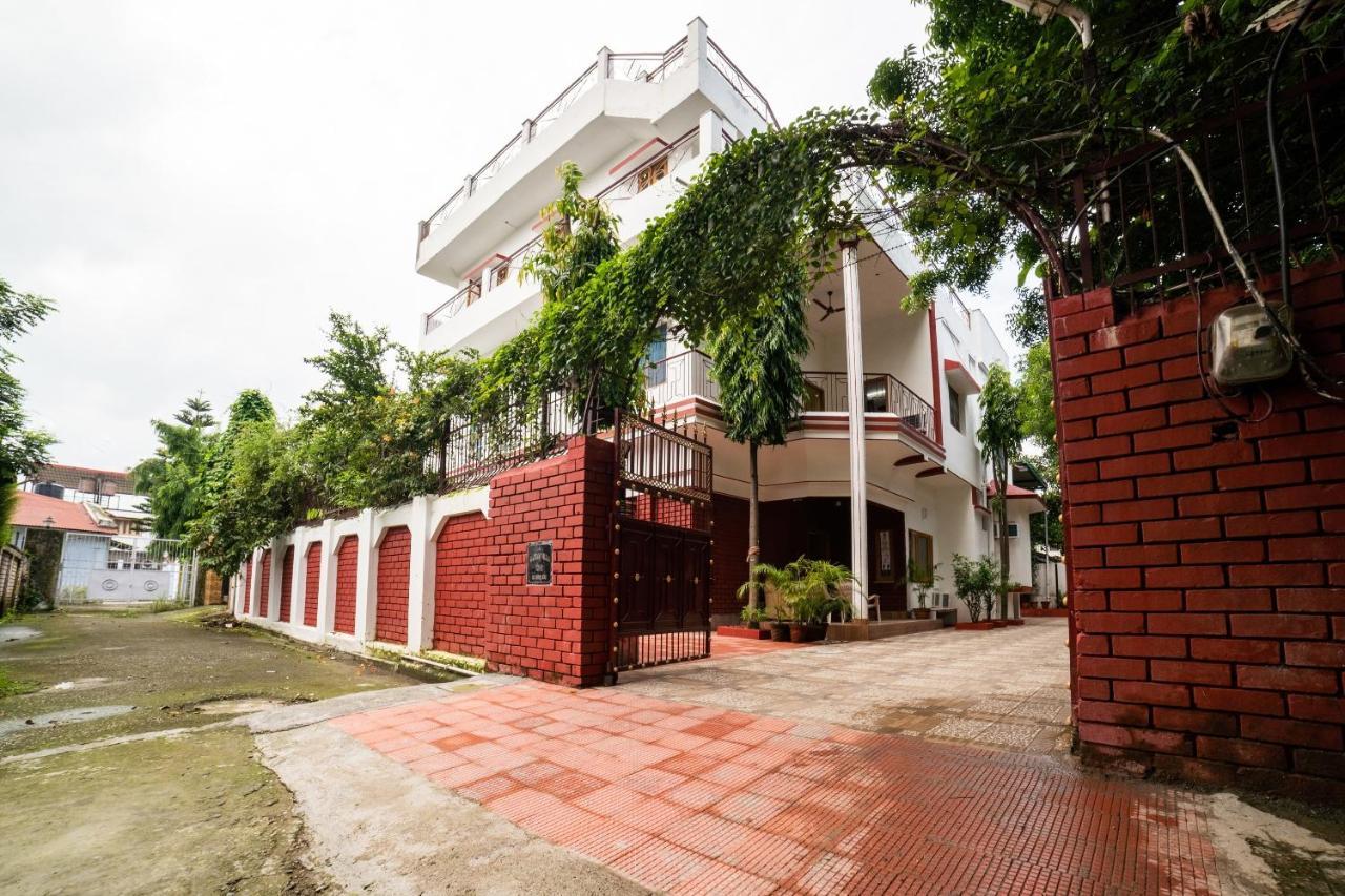 Hotel O Home Gautam Homestay Дехрадун Экстерьер фото