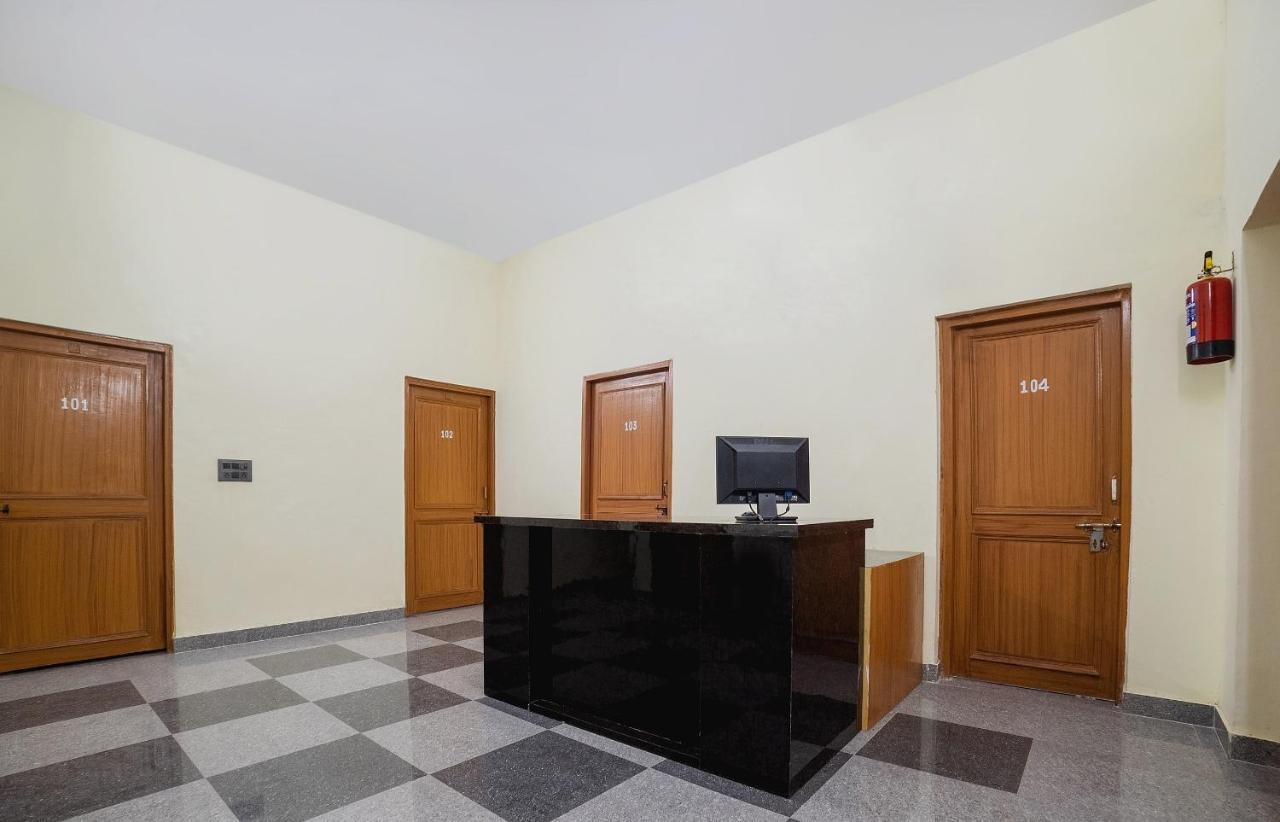 Hotel O Home Gautam Homestay Дехрадун Экстерьер фото