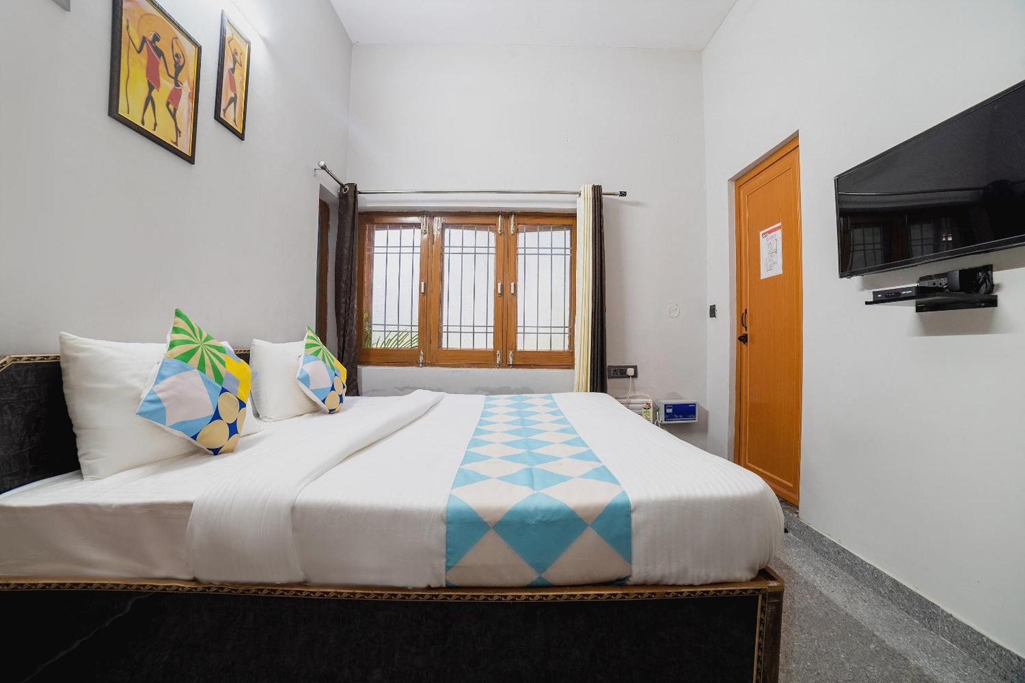 Hotel O Home Gautam Homestay Дехрадун Экстерьер фото